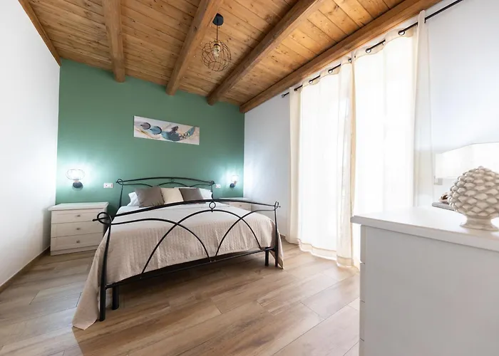 Cortile Gioeni Cefalù